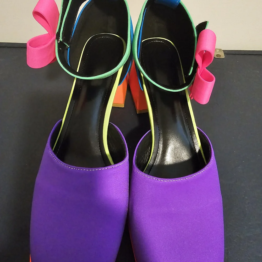 Colorful Women's Block Heel Shoes - Picture 4 of 6